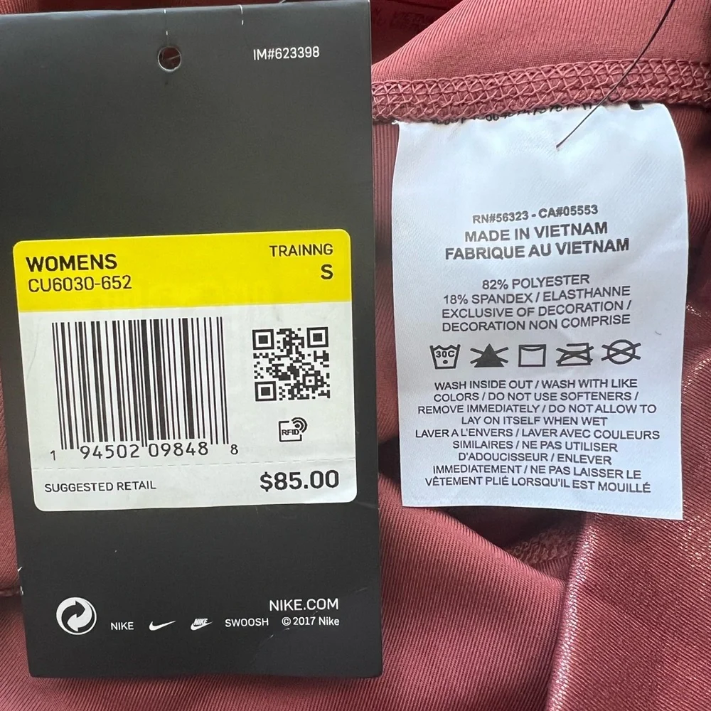 The Nike One Tight Fit Mid Rise 7/8 Length Shimmer Leggings Sz S Polyester Blend - Picture 10 of 13